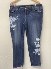 Jeans Torrid Talla 14R Floral Bordado Cónico Azul Denim Mujer , usado segunda mano  Embacar hacia Argentina