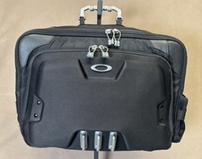 Oakley briefcase messenger for sale  Cornelia
