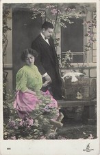Couple elegant near d'occasion  Expédié en Belgium