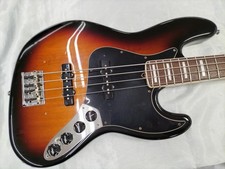 Baixo de jazz Fender American Deluxe comprar usado  Enviando para Brazil