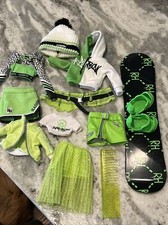 LOTE de MUÑECA ALTA ARCO IRIS Ropa y Accesorios FALDAS Y CAMISAS VERDES segunda mano  Embacar hacia Mexico