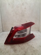 Feu arriere droit d'occasion Feu arriere droit d'occasion  Fère-en-Tardenois