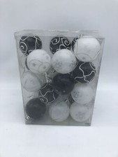 Bombki świąteczne czarno-białe srebrne 6 cm zestaw plastikowe bombki na choinkę dekoracja na sprzedaż  PL