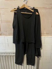 Lounge wear pcs for sale Lounge wear pcs for sale  WALLINGTON