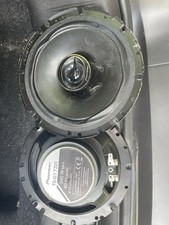 Enceinte voiture d'occasion  Montreal-la-Cluse