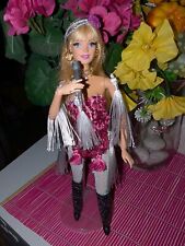 Barbie tailor swift usato  San Dona di Piave