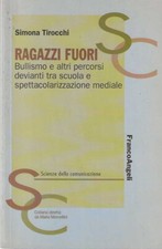 Ragazzi fuori. bullismo usato  Roma