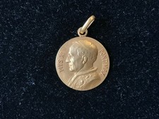 Médaille 18k pontificale d'occasion Médaille 18k pontificale d'occasion  Aincourt