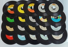 20 Discos Sencillos de Varios Cantantes: Dyango,Jose Augusto,Aldo Monges y Mas, usado comprar usado 20 Discos Sencillos de Varios Cantantes: Dyango,Jose Augusto,Aldo Monges y Mas, usado comprar usado  Enviando para Brazil