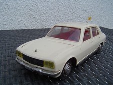 Peugeot 504 joustra d'occasion  Pont-l'Abbé-d'Arnoult