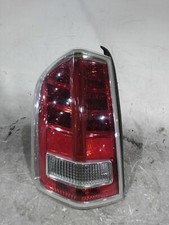 Conjunto de lanterna traseira esquerda usado serve para: 2013 Chrysler 300 com faróis de neblina traseiros com fumaça comprar usado  Enviando para Brazil