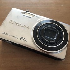Casio exilim zs35 usato  Spedire a Italy