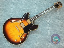 Chitarra elettrica yamaha usato  Spedire a Italy