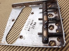 Chevalet fender telecaster d'occasion Chevalet fender telecaster d'occasion  Saint-Médard-en-Jalles