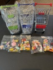 Usado, Lote miniatura de 46 e 3 carrinhos de transporte de alimentos comprar usado  Enviando para Brazil