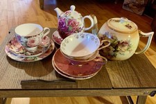 Vintage floral tea for sale Vintage floral tea for sale  NEWRY