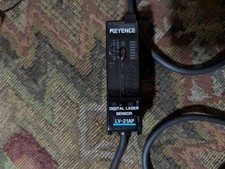 Amplificador sensor laser digital Keyence LV-21AP, 12-24VDC comprar usado  Enviando para Brazil