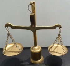 Ancienne balance plateaux d'occasion  Pleyben