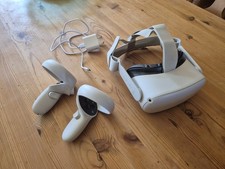 Oculus meta quest for sale  ARLESEY
