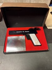 U5 Antigo MODELO 7620 FLY SHOOTER "O EXECUTIVO" SWATTER COM CAIXA PRESENTE MORDAÇA DOS ANOS 1970 B53 comprar usado  Enviando para Brazil