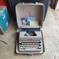 Serviced 1958 royal for sale  New Haven