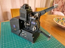 Usado, Projetor de filme Pathe vintage 9,5 mm década de 1930. Sala de cinema, Man Cave. com caixa comprar usado  Enviando para Brazil