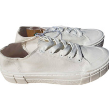 Tênis Mad Love tamanho 8 lona branca, Fran, slip on com cadarço + frete grátis comprar usado  Enviando para Brazil