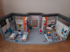 Playmobil 70191 clinic d'occasion  Saint-Brevin-les-Pins