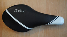 Fizik thar saddle for sale  PONTYPOOL