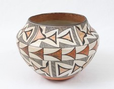 Acoma pueblo pottery for sale  Mesa
