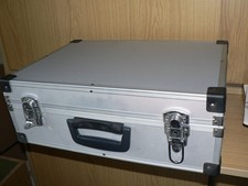 Alu koffer silber gebraucht kaufen  Delmenhorst