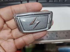 Emblema de porta-malas traseiro jdm Nissan S13 Silvia comprar usado Emblema de porta-malas traseiro jdm Nissan S13 Silvia comprar usado  Enviando para Brazil