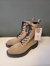 Womens boots size for sale  SPALDING
