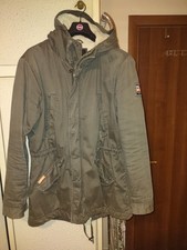 Giubbotto uomo superdry usato  Roma