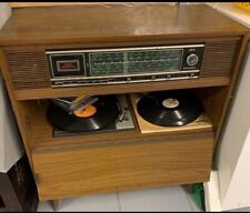 Radio 1952 valvolare usato  San Giuliano Milanese