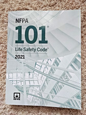 NFPA 101 Life Safety Code 2021 Edition Paperback segunda mano  Embacar hacia Mexico