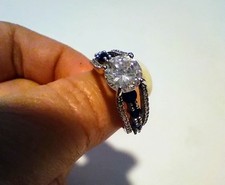 Absolutely stunning sapphire for sale  Rogers