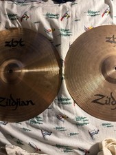 ⚡️Par de pratos Zildjian ZBT Plus 14” Hi-Hat quase em perfeito estado, usado comprar usado  Enviando para Brazil