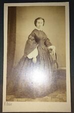 Photograph woman from d'occasion  Expédié en Belgium