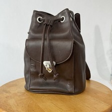 Bolsa tiracolo vintage GUESS 90s Y2k balde couro fecho prata marrom comprar usado  Enviando para Brazil