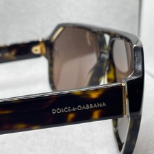 Dolce gabbana sunglasses usato  Este