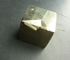 Wunderschöner pyrit kristall gebraucht kaufen Wunderschöner pyrit kristall gebraucht kaufen  Bürstadt