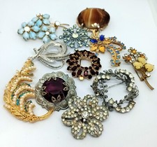 Broken costume jewellery for sale  BRIDGWATER