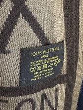 Unisex louie vuitton for sale Unisex louie vuitton for sale  UK