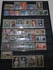 Lot timbres neufs d'occasion  Grièges