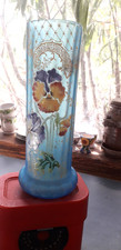 Joli vase verre d'occasion  Sauzet