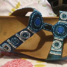 Ladies scholl beaded for sale  STRATHAVEN