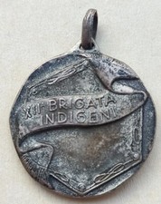 Medaglia xii brigata usato  Roma