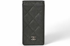Capa iPhone Chanel autêntica 5/5S/SE 1ª geração pele caviar preta comprar usado  Enviando para Brazil