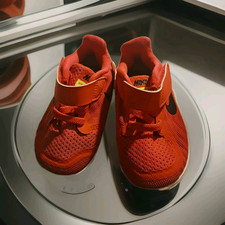 Pairs nike orange for sale  White Plains